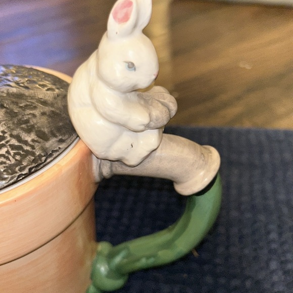 Vintage Lilian Venon Flower Pot Bunny Rabbits Teapot Virginia Beach Virginia - Picture 6 of 9